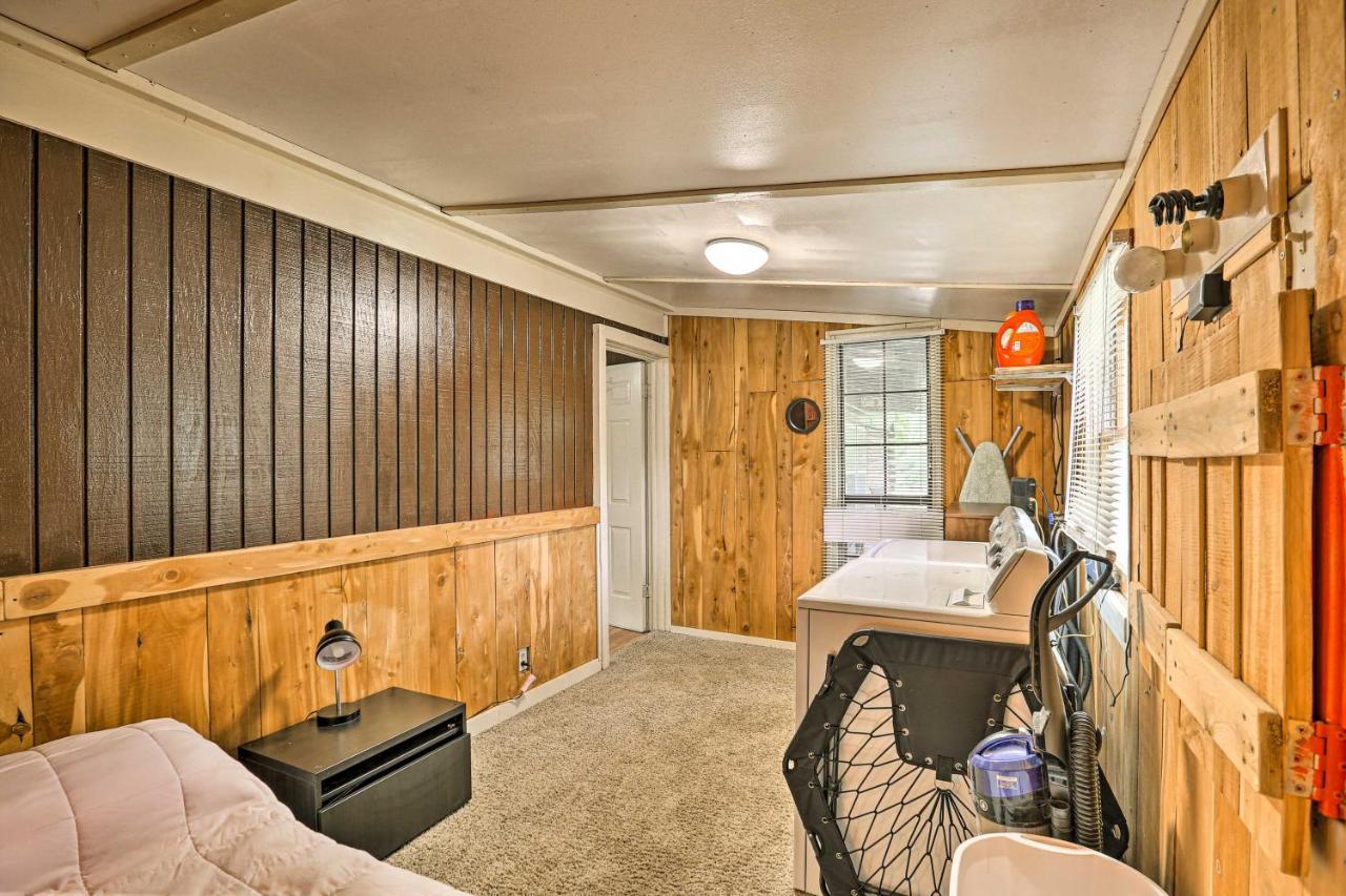 1950S Serenity Pond Cabin With View Peace And Quiet! Talladega Exteriér fotografie